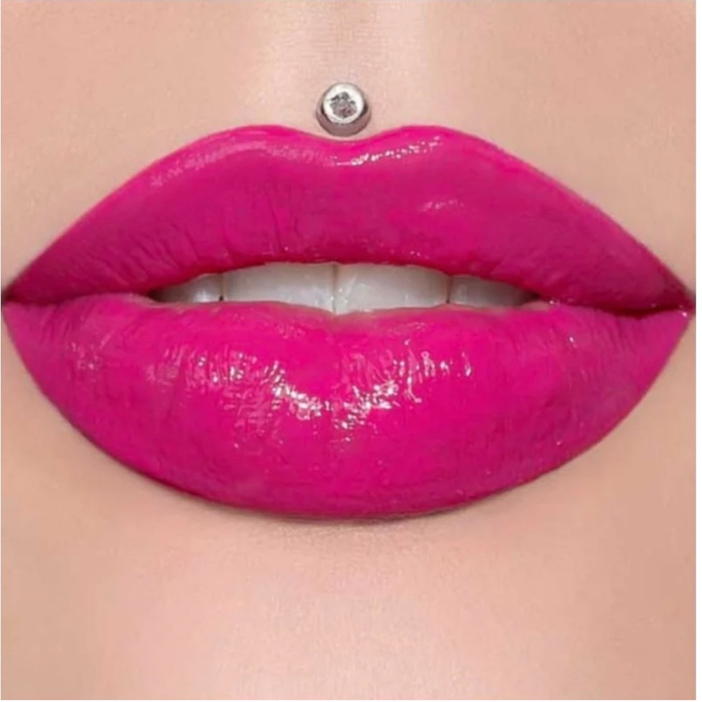 Jeffree Star Supreme Gloss in Pink Vault